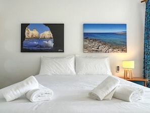 2 chambres, fer et planche à repasser, accès au Wi-Fi (inclus)