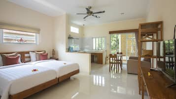 Studio Suite | Free WiFi, bed sheets