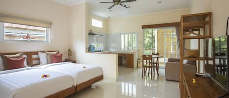 Studio Suite | Free WiFi, bed sheets