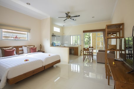 Studio Suite. Donguri House Bali