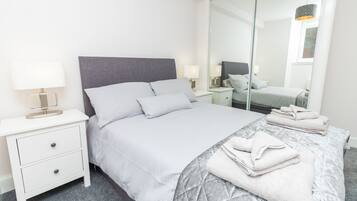 2 soverom, strykejern/-brett, wi-fi og sengetøy