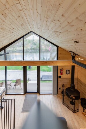 Interior - Rustic Lakefront Chalet #3/ Pocono,5 min Camelback (Pocono Township)