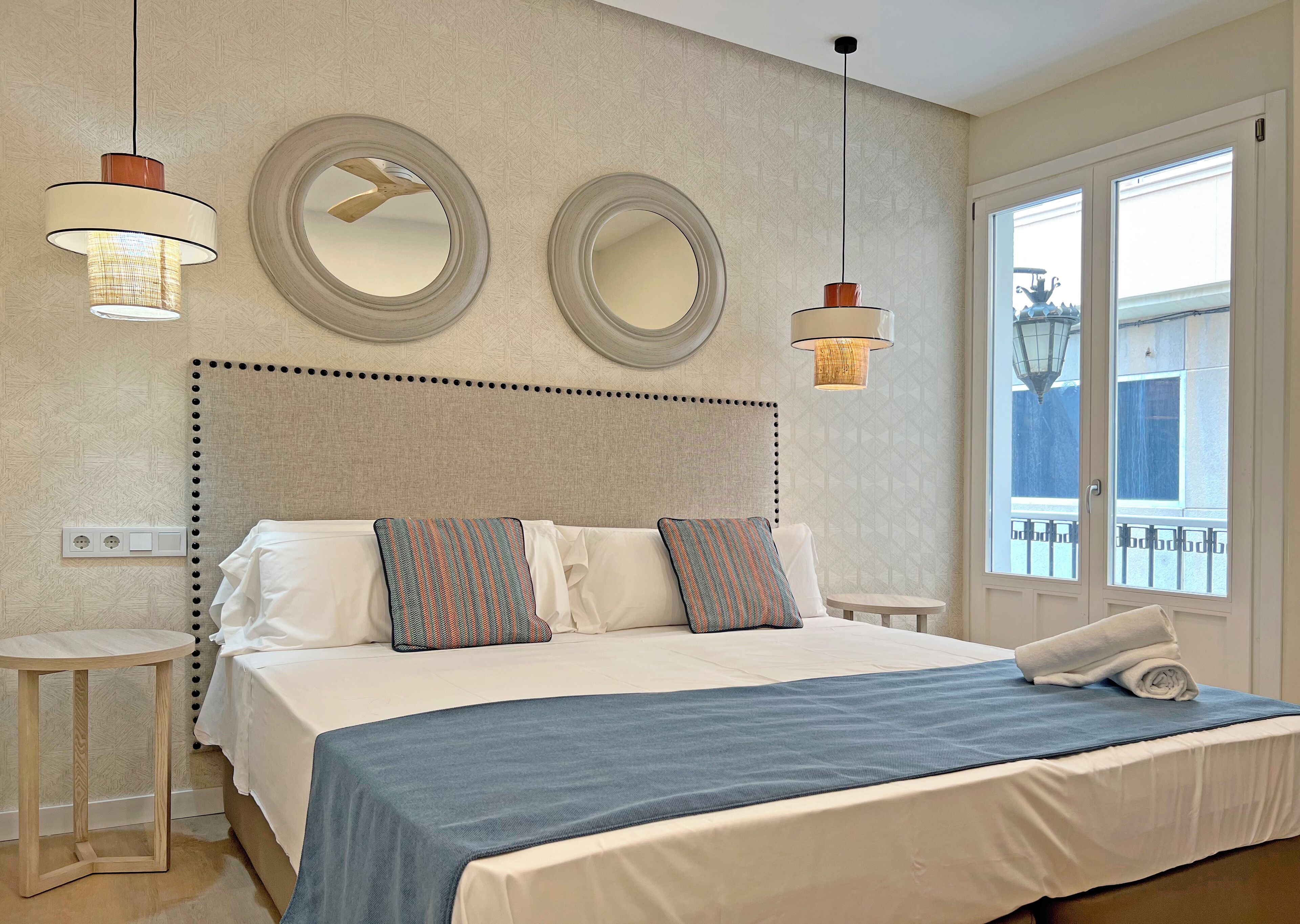 In-room safe, desk, laptop workspace, blackout curtains