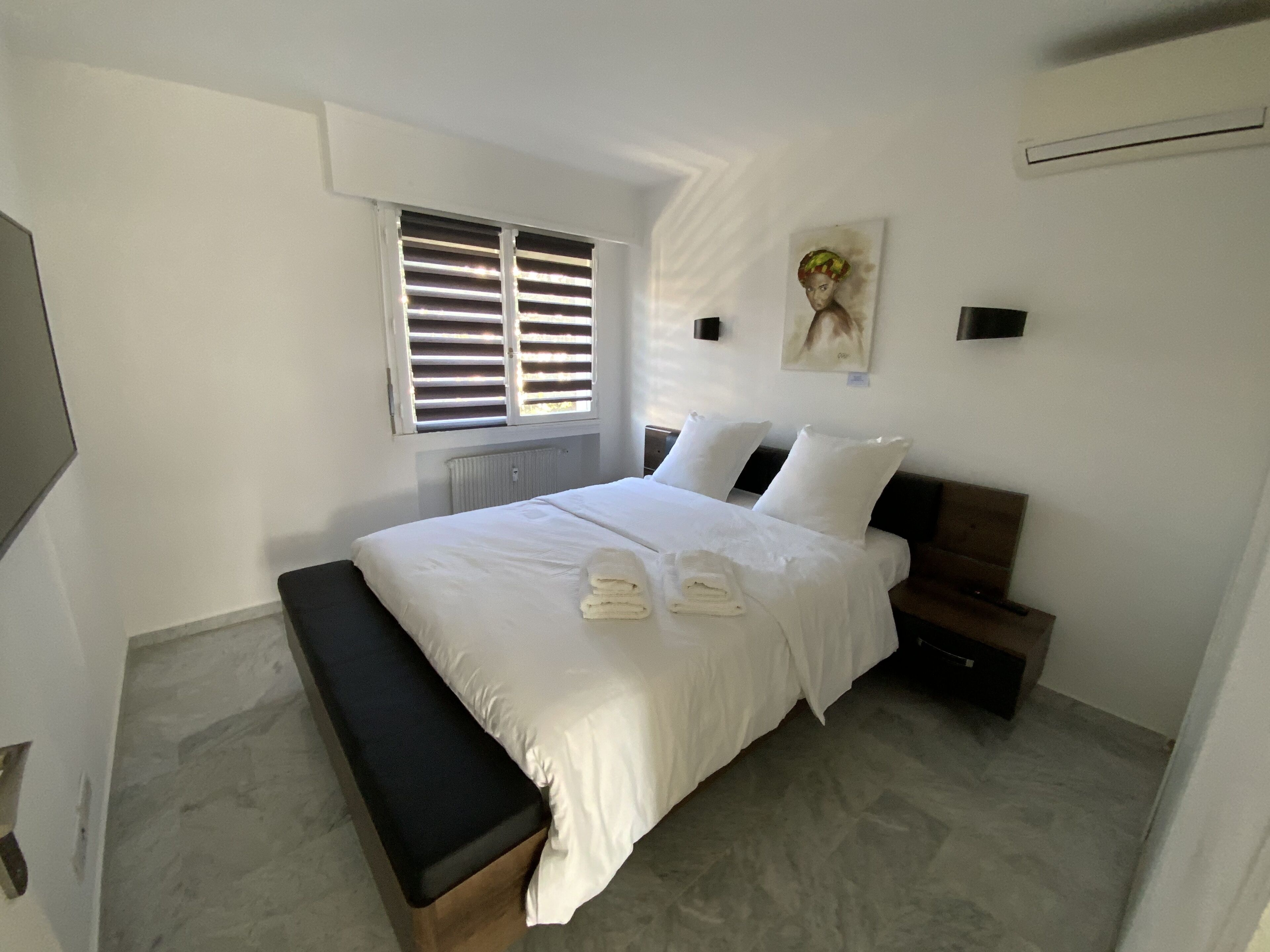 1 chambre, fer et planche à repasser, Wi-Fi gratuit, draps fournis