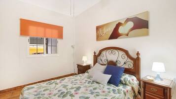 1 chambre, Wi-Fi gratuit, draps fournis