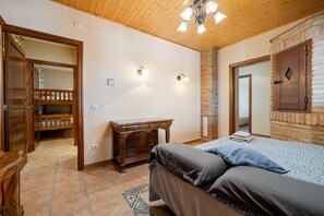 3 quartos, ferros/tábuas de passar roupa, Wi-Fi de cortesia