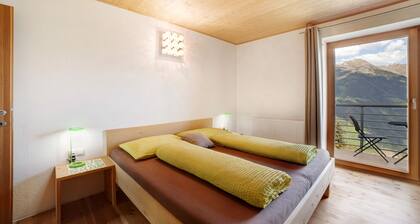 Ferienwohnung 'Joshof Bergblick' mit Bergblick, Balkon und WLAN