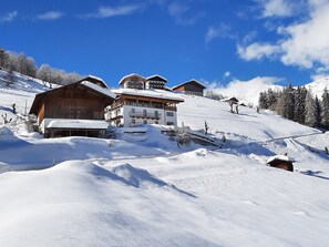 Exterior - Apartment 'Joshof Talblick' with Mountain View, Private Terrace and Wi-Fi (Moso in Passiria)