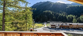 Apartment "Grogg 608 I I" with Mountain View, Garden & Wi-Fi