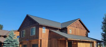 Sunshine Station - 3 bedroom Winthrop Townhouse