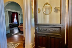 Interior - Crescentia House -1884 Victorian! (Saint Marys)