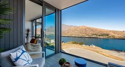 The Tiers- Hot Tub, Free Parking, Fireplace & BBQ