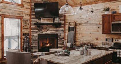 Sweet Thang Luxury Cabin