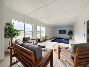 Interior - Honeycomb Hollow - View, Hot Tub, Pool & Game Room (Pigeon Forge)