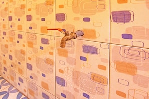 Bathroom - Hotel O Ashooy HomestayNearWisata Desa sedau (Narmada)