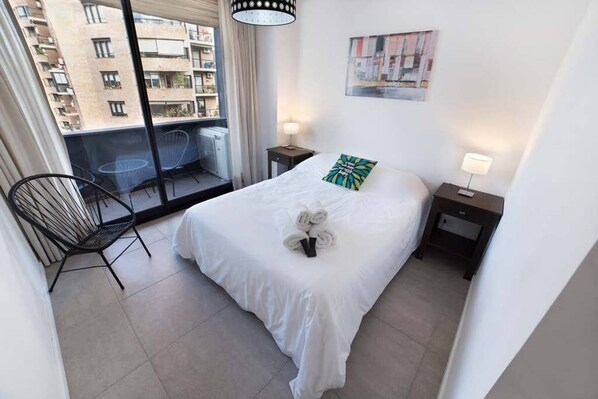 2 chambres, fer et planche à repasser, Wi-Fi, literie fournie