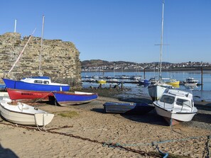 Marina - 2 bedroom accommodation in Conwy (Conwy)
