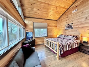 3 bedrooms, iron/ironing board