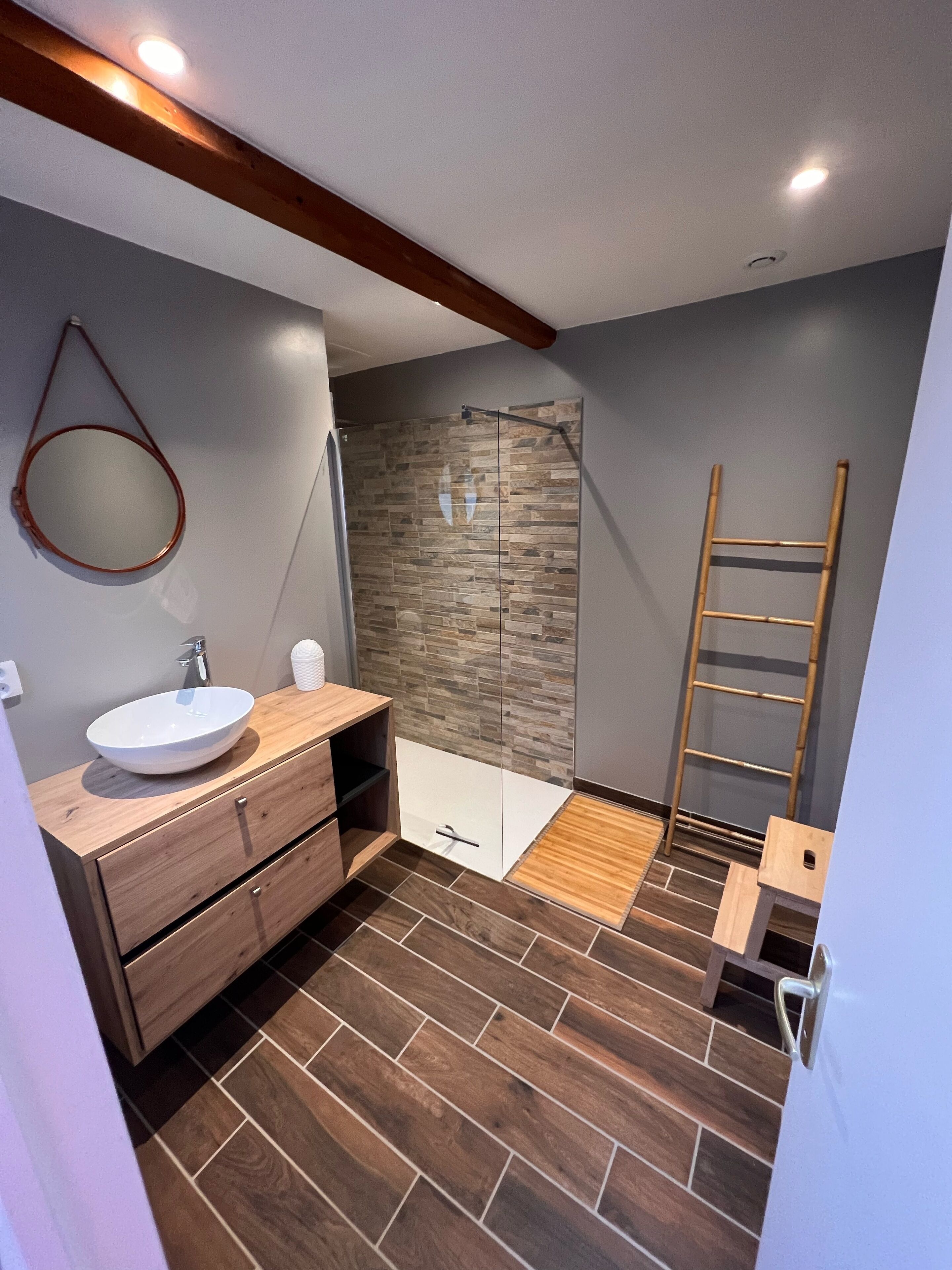 Shower, hair dryer, soap, toilet paper