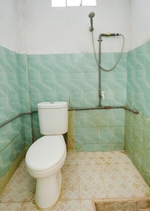 Phòng đôi | Phòng tắm | Buồng tắm vòi sen, khăn tắm 