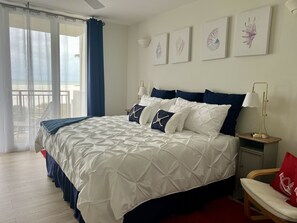 2 bedrooms, desk, iron/ironing board, travel crib - Floor to ceiling beach views from every room (Marco Island)