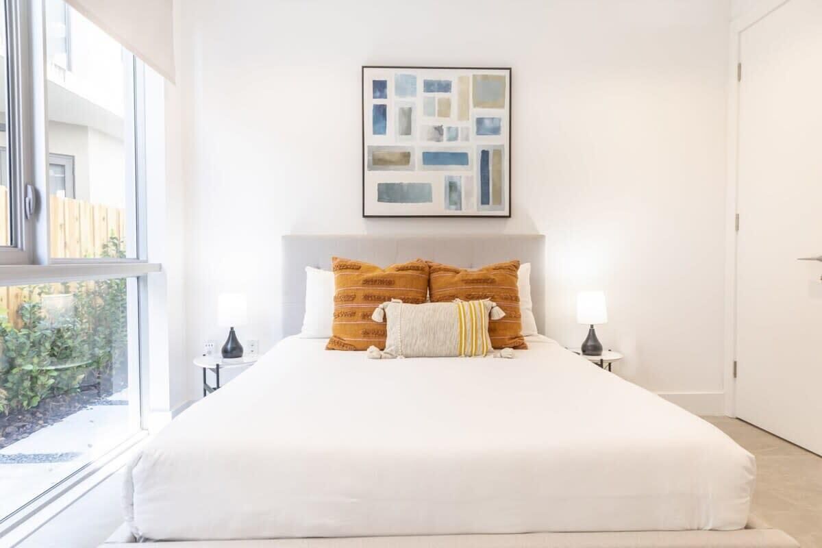 4 Schlafzimmer, Schreibtisch, Bügeleisen/Bügelbrett, Reisekinderbett