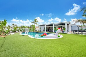 Outdoor pool, a heated pool