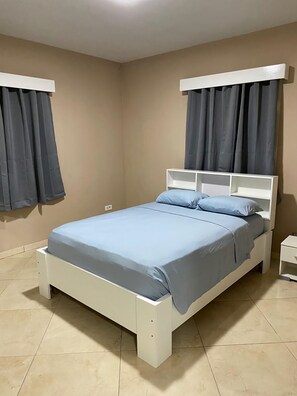 2 bedrooms, WiFi, bed sheets