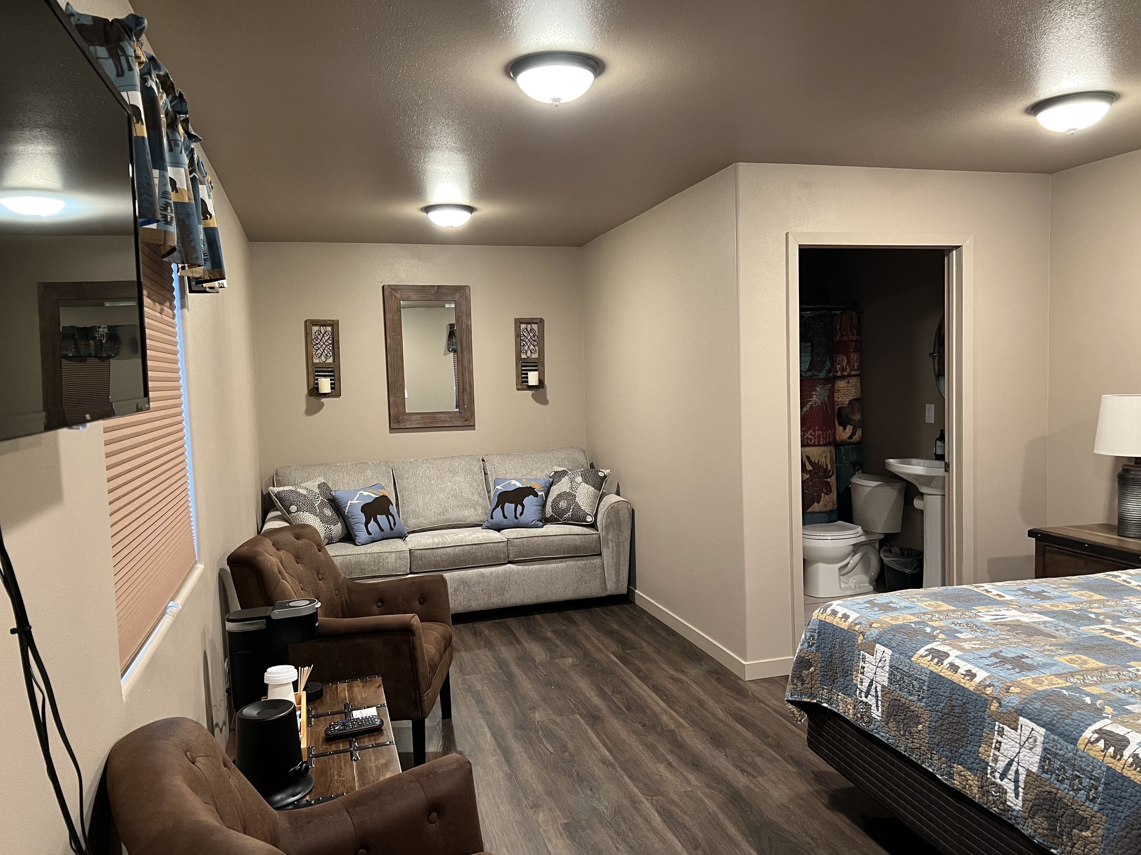 Down comforters, pillowtop beds, free WiFi, bed sheets