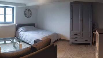 1 camera, Wi-Fi gratuito, lenzuola