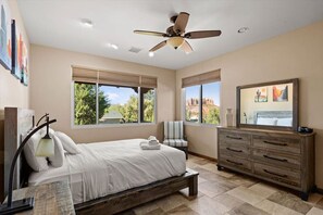 3 Schlafzimmer, Bügeleisen/Bügelbrett, Reisekinderbett, WLAN