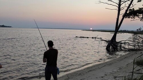 Large garage apartment on the beach