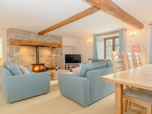 4 bedroom accommodation in North Wooton, near Wells