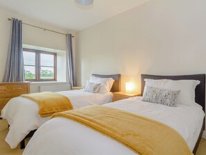 4 chambres, Wi-Fi gratuit, draps fournis