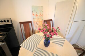 Dining - Beach Retreat Apartment Ground Floor Patio - Location! Location! (St. Pete Beach)