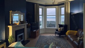 Living area - Loughview (Bangor)