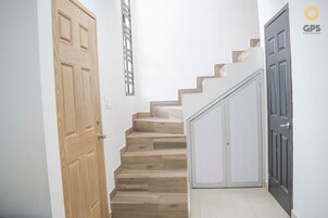 3 habitaciones, wifi gratis y ropa de cama 