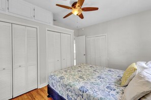 3 chambres, bureau, fer et planche à repasser, Wi-Fi gratuit