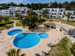 Pool - #120 T3 Espaçoso em Albufeira by Home Holidays (Albufeira)