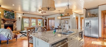 Blue Ridge Cottage - Downtown