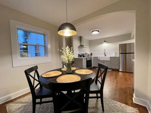 Brevard Bike and Hike Retreat (Walk to Downtown!)