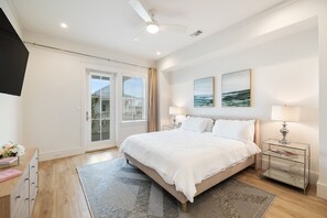 5 bedrooms, iron/ironing board, free WiFi, bed sheets
