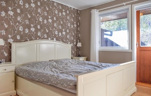 4 bedrooms, free WiFi