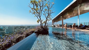 Piscina externa