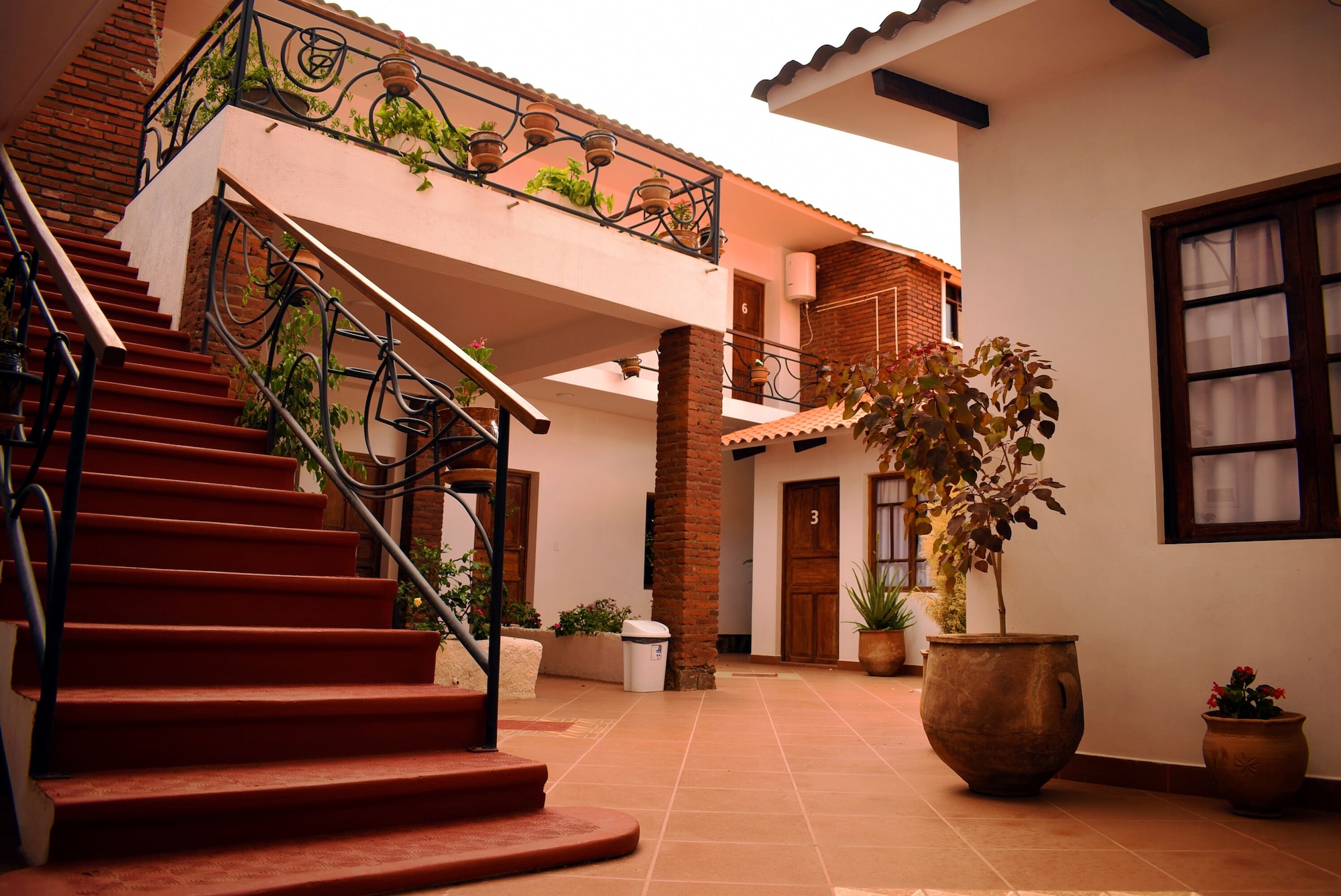4 Star Hotels