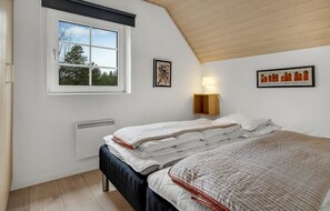 6 多间卧室、旅行婴儿床、免费 WiFi