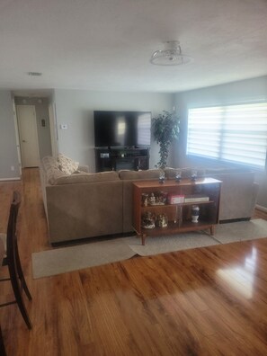 Smart TV, videogiochi, lettore DVD