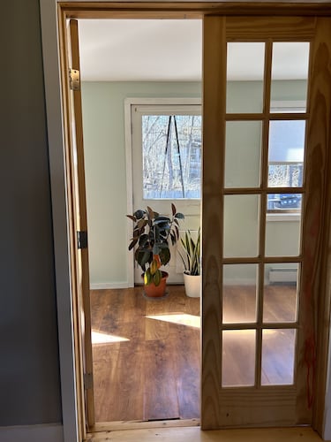 Quiet and cozy home close to downtown Accord