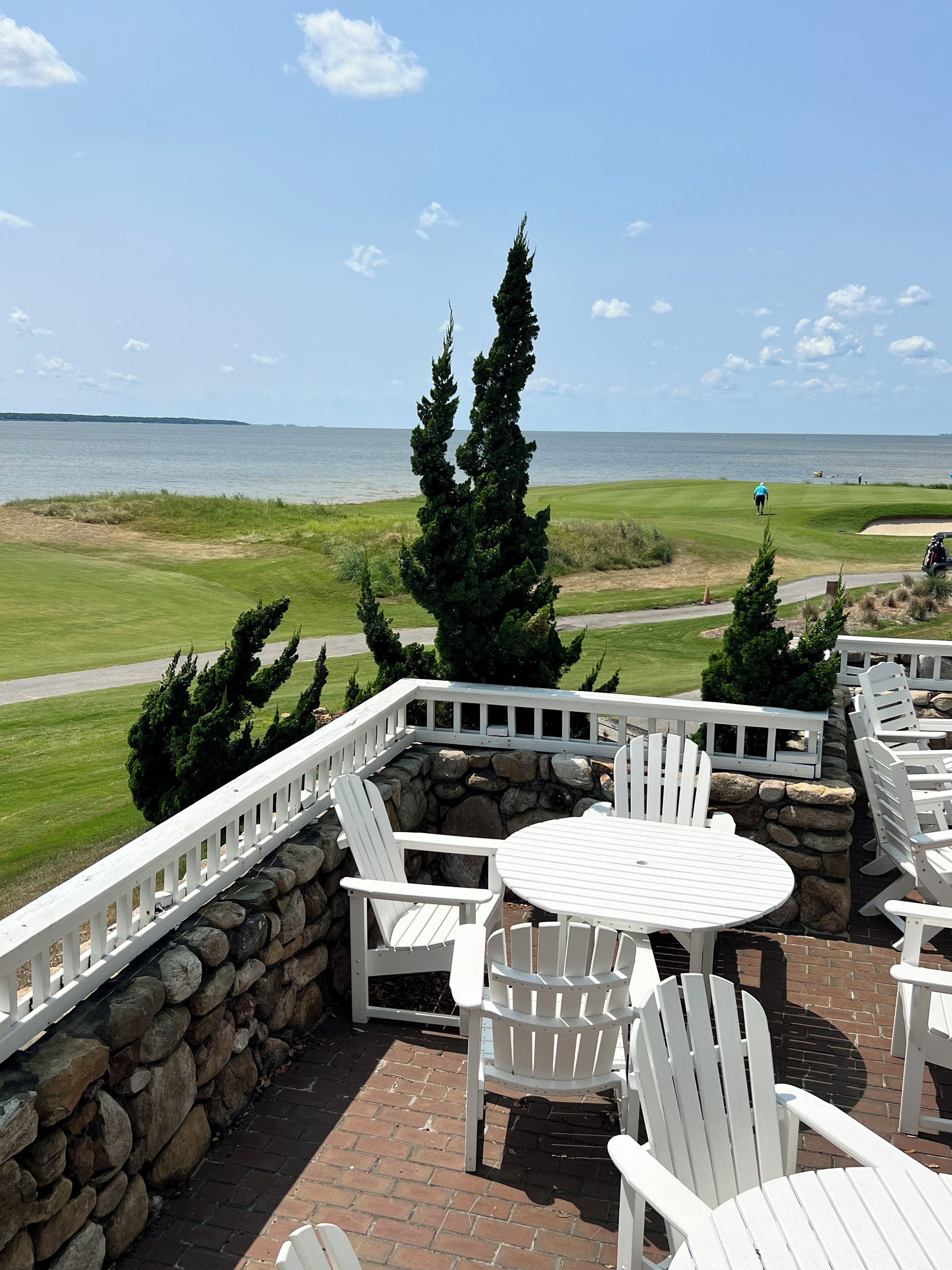 Newly renovated home on Nags Head Golf Links in the heart of the Village!