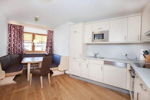Private kitchen - Apartment Wald im Pinzgau Near Ski Lift (Wald im Pinzgau)